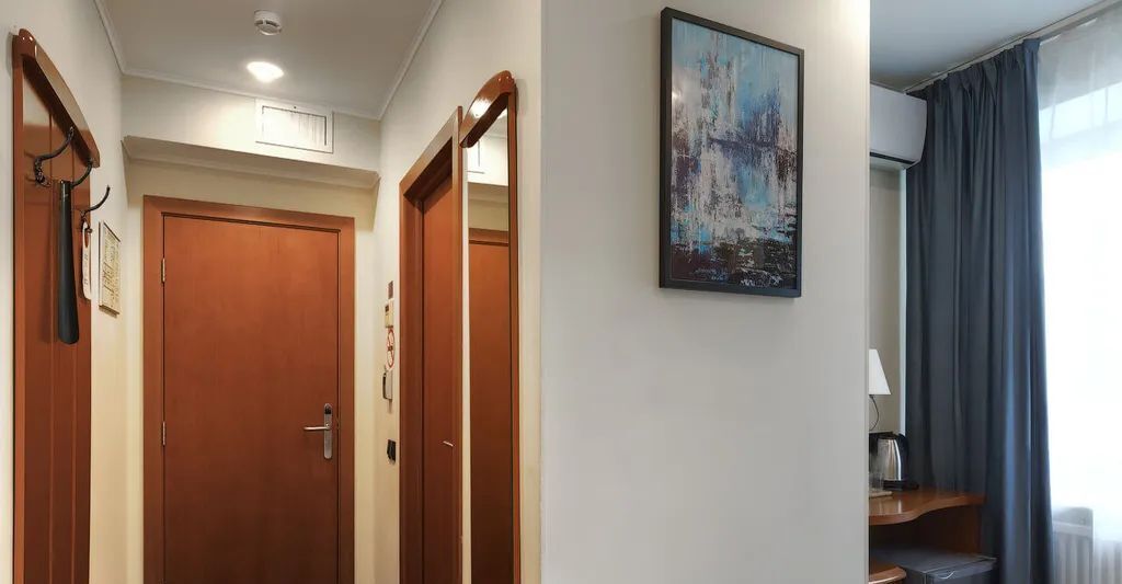 комната г Москва метро Спортивная ул Усачёва 35с/1 фото 3
