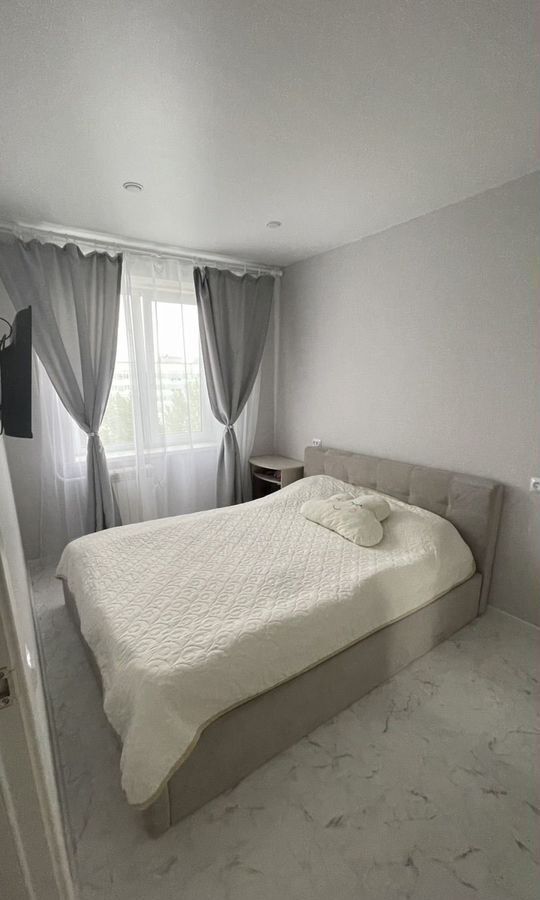 квартира г Тольятти р-н Автозаводский ул Тополиная 3 фото 2