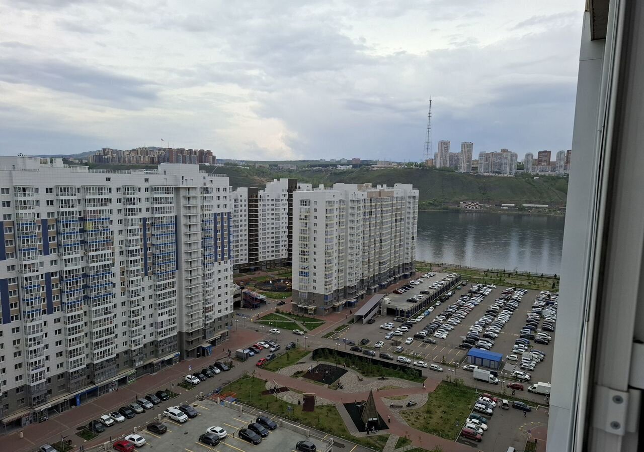 квартира г Красноярск р-н Свердловский ул Лесников 25а фото 14