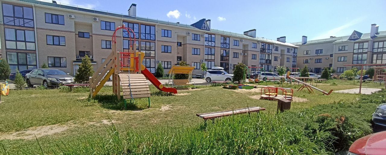 квартира р-н Ейский г Ейск ул Парковая 35 фото 1