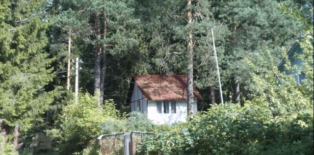 дом Курортный дом 70а Выборгское шоссе, 22 км фото