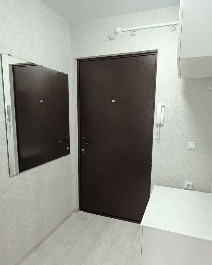 квартира г Краснодар р-н Прикубанский ул им. Героя Аверкиева А.А. 13 фото 12