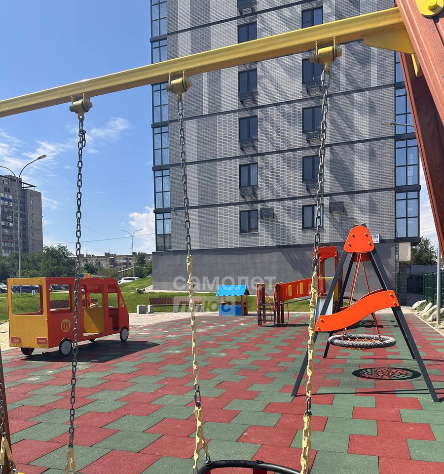 квартира г Волгоград р-н Тракторозаводский ул Ополченская 27б ЖК Графит фото 23