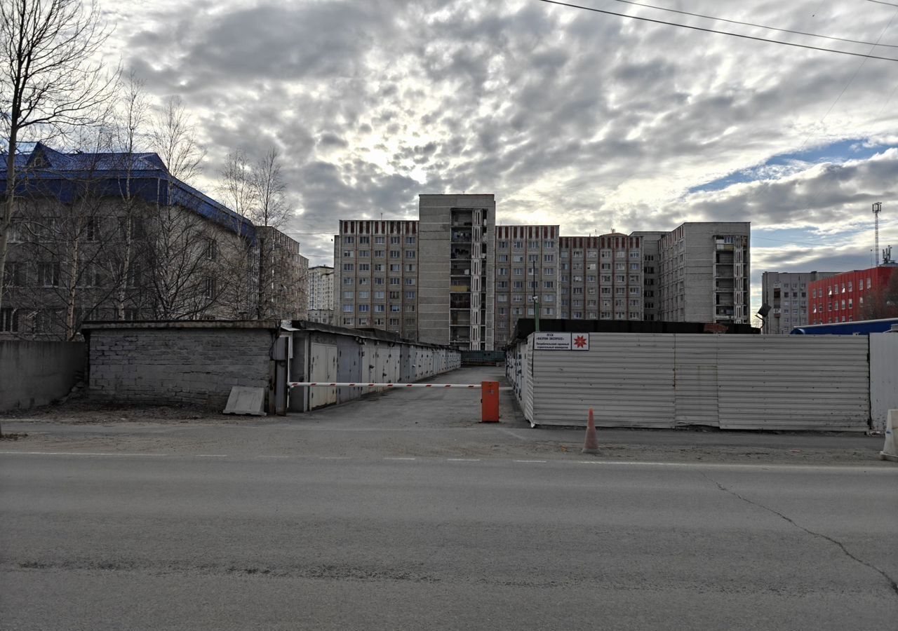гараж г Сургут р-н Центральный ул Григория Кукуевицкого 17/1 Сургут, Тюменская обл. фото 1