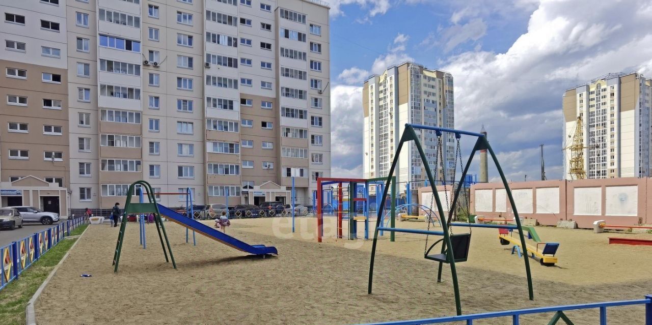 квартира г Омск р-н Кировский ул Леонида Маслова 11 фото 27