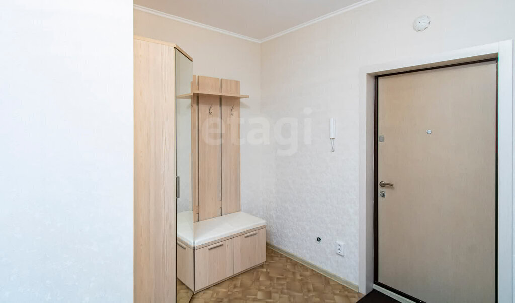 квартира г Тюмень проезд Геологоразведчиков 44а фото 19