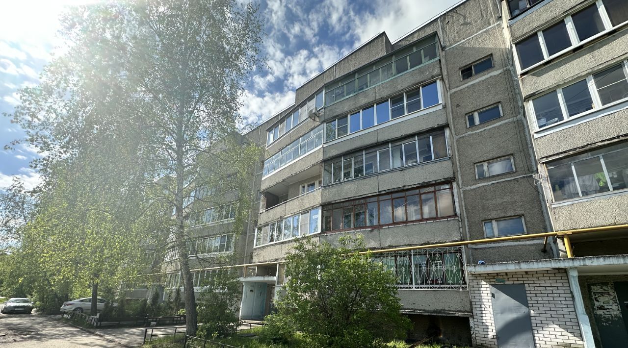 квартира г Бор ул Тургенева 104 фото 2
