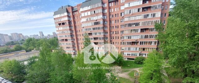 Октябрьская фото
