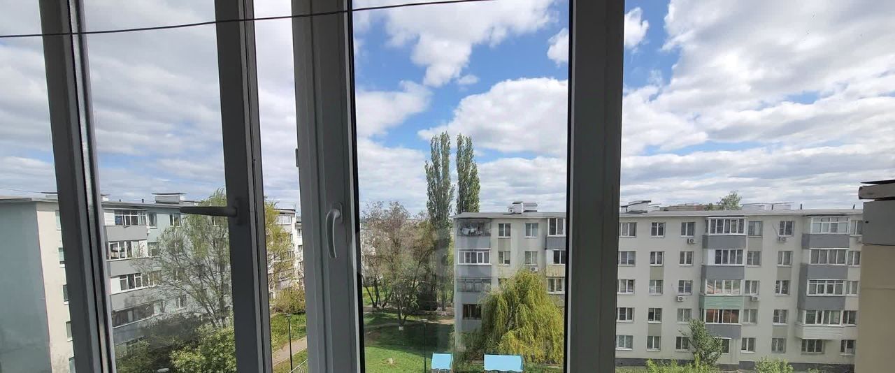 квартира г Старый Оскол Парковый микрорайон 10 фото 1