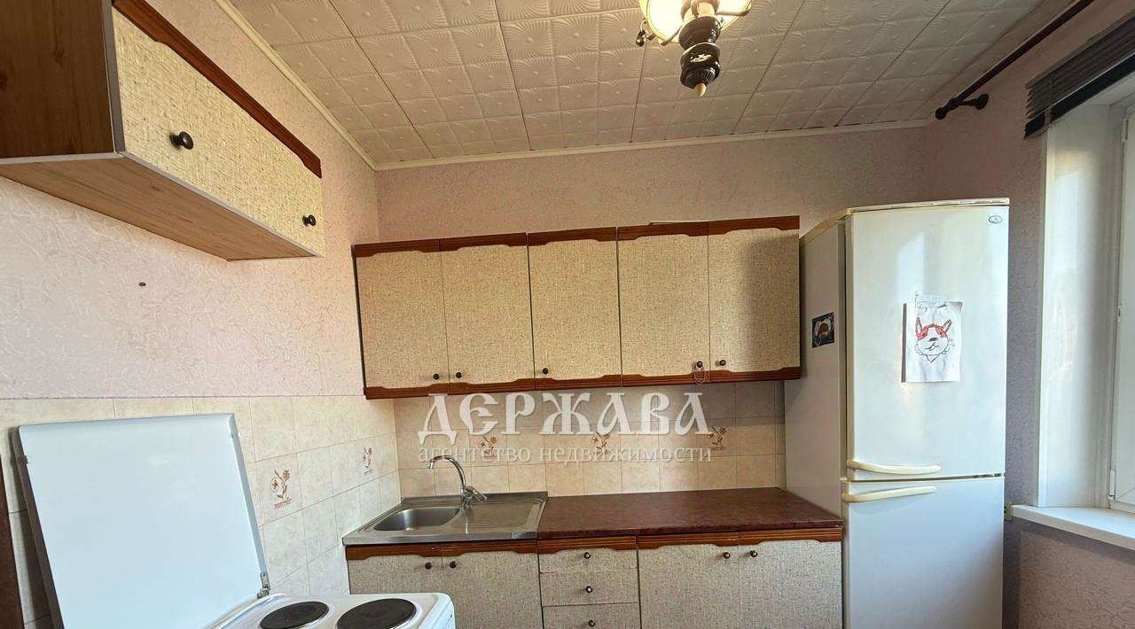 квартира г Старый Оскол Юбилейный микрорайон 9 фото 2