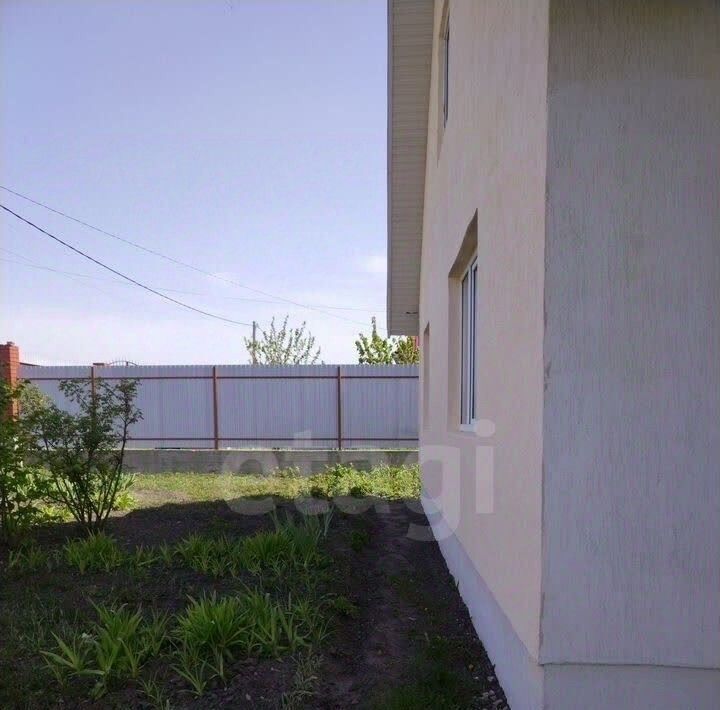 дом г Старый Оскол ул Акварельная 8 фото 2