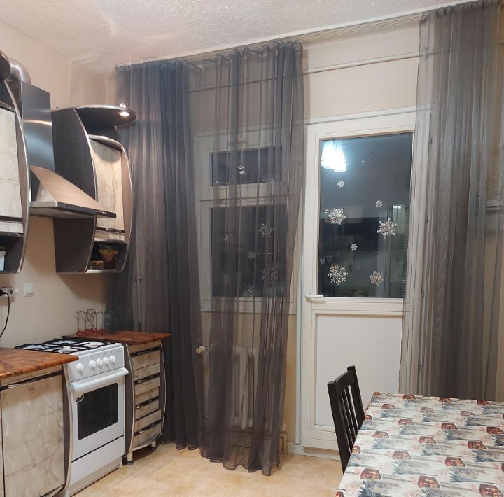 квартира г Салехард ул Чубынина 25 фото 10