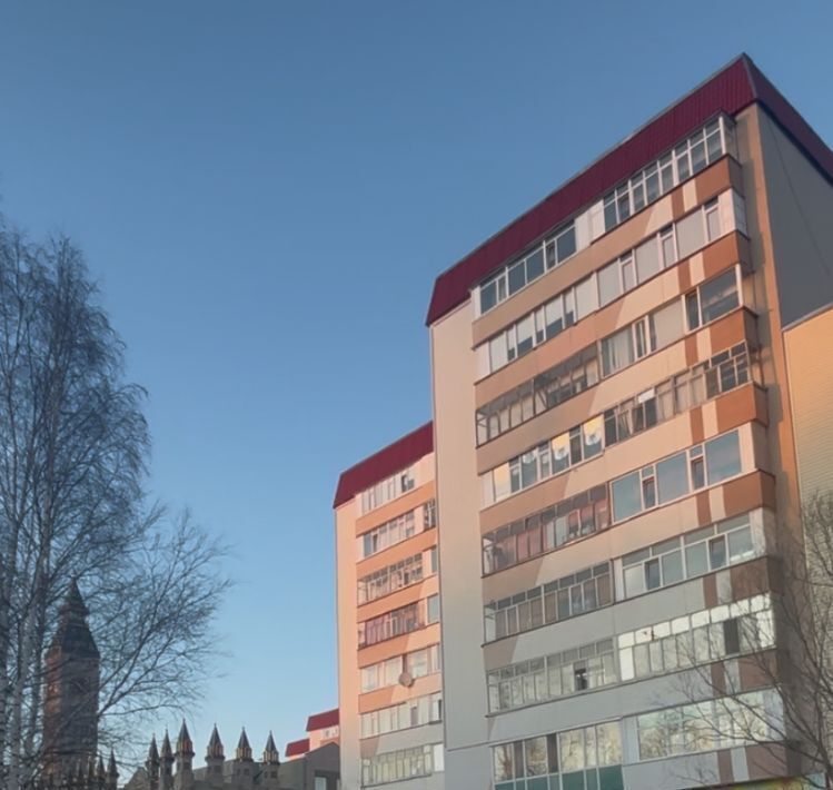 квартира г Сургут ул Островского 8 14-й фото 1