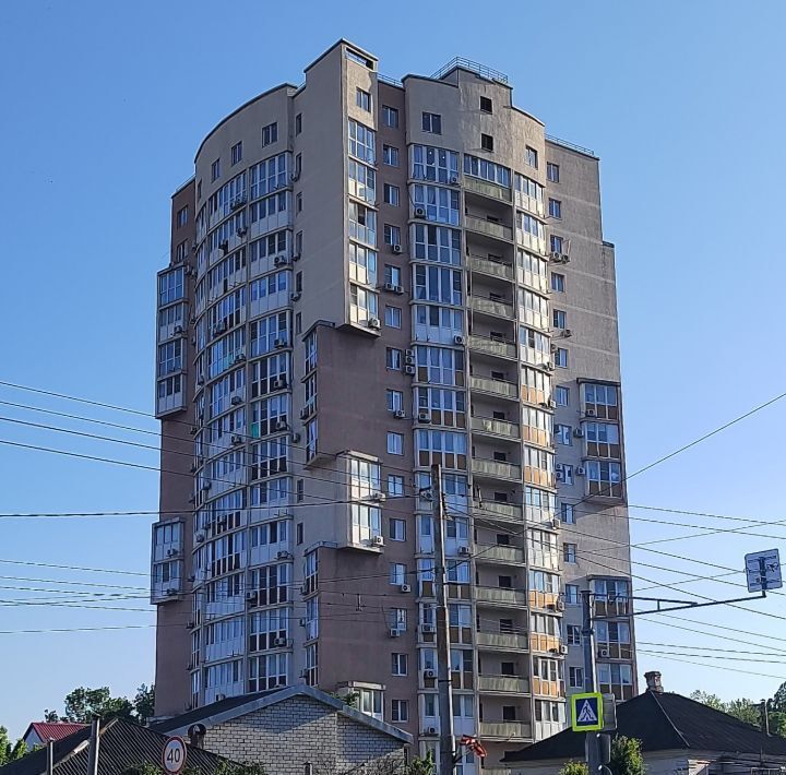 квартира г Новороссийск р-н Южный ул Куникова 20а фото 1