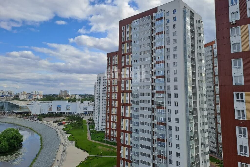 квартира г Ульяновск р-н Засвияжский ул Аблукова 20 фото 2