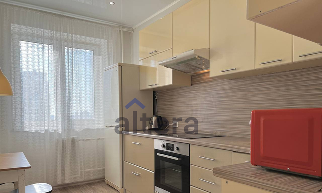 р-н Советский пр-кт Альберта Камалеева 14 м-н фото