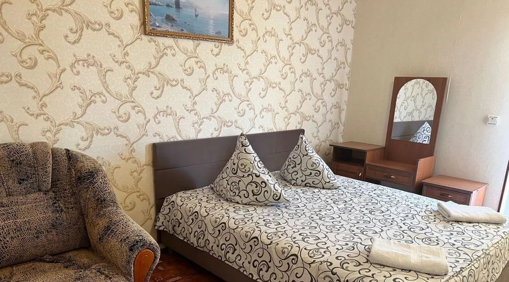 комната г Судак с Морское ул Карла Маркса 1а фото 1