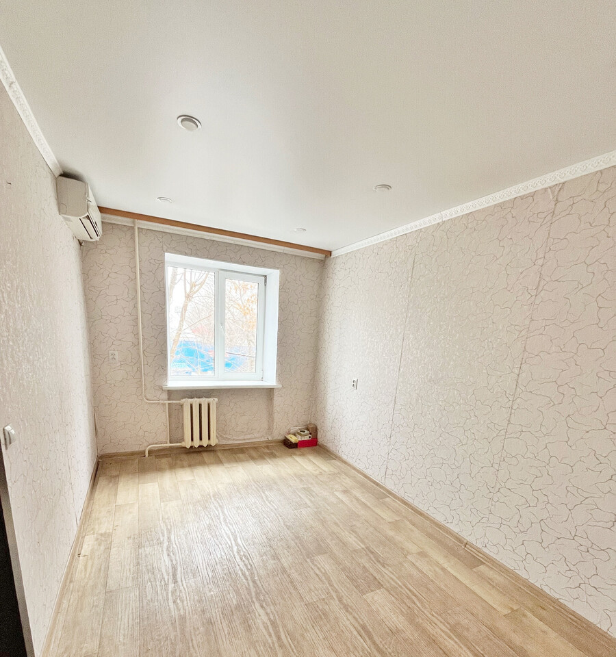 квартира г Оренбург р-н Дзержинский ул Братская 8/3 2 фото 1