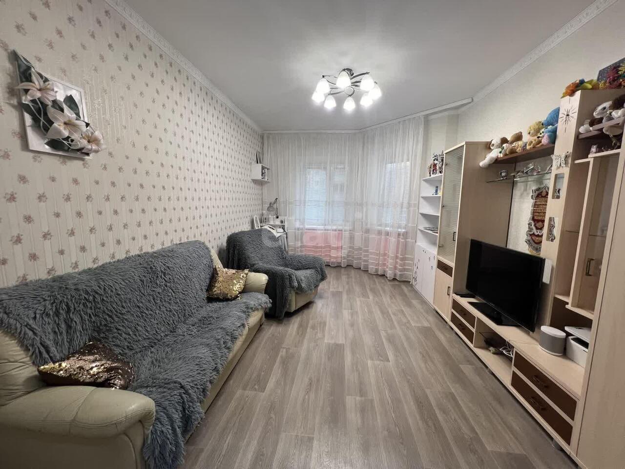 квартира г Надым ул Зверева 40 фото 6