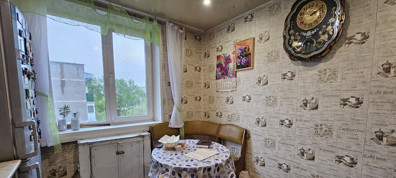квартира г Новокузнецк р-н Центральный ул Грдины 26 Кузбасс фото 2