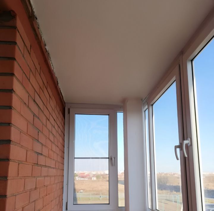 квартира г Омск р-н Кировский б-р Архитекторов 1в Кировский АО фото 20