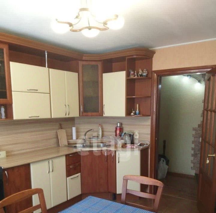 квартира г Белогорск ул Садовая 26 фото 2