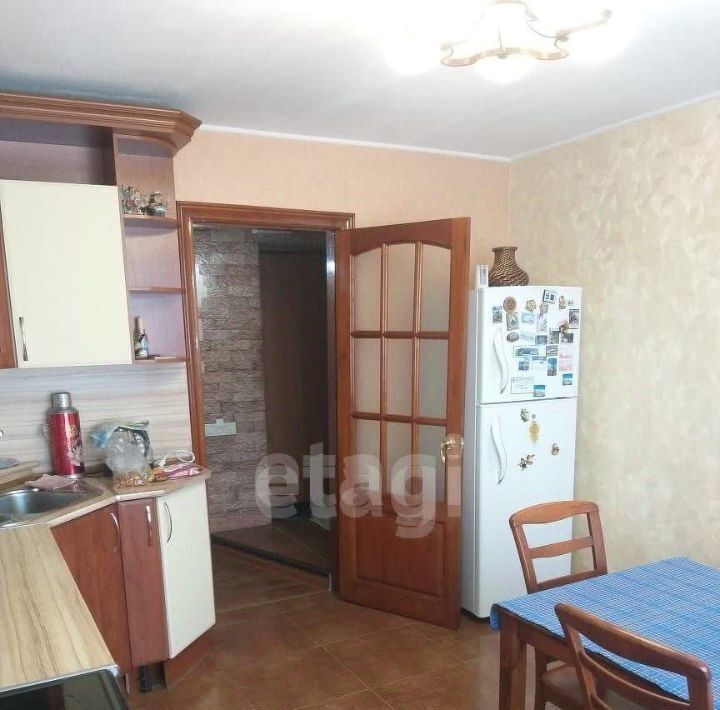 квартира г Белогорск ул Садовая 26 фото 4