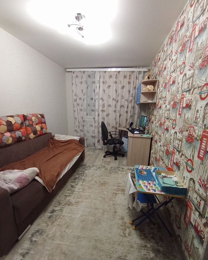 квартира г Ялуторовск ул Свободы 164к/1 фото 2