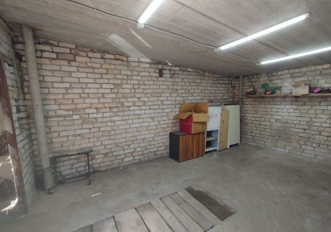 гараж г Волгоград р-н Дзержинский ул Ангарская 110 фото 4