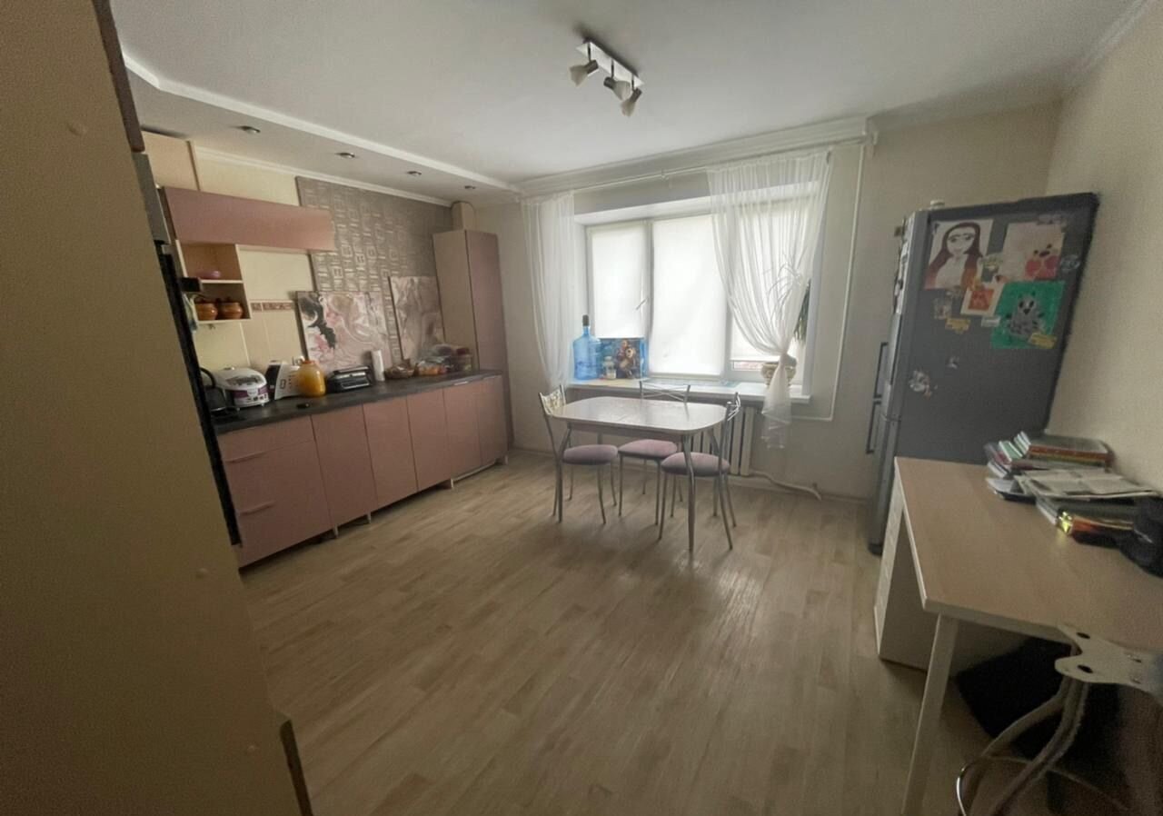 квартира г Бугуруслан ул Гая 5 фото 1