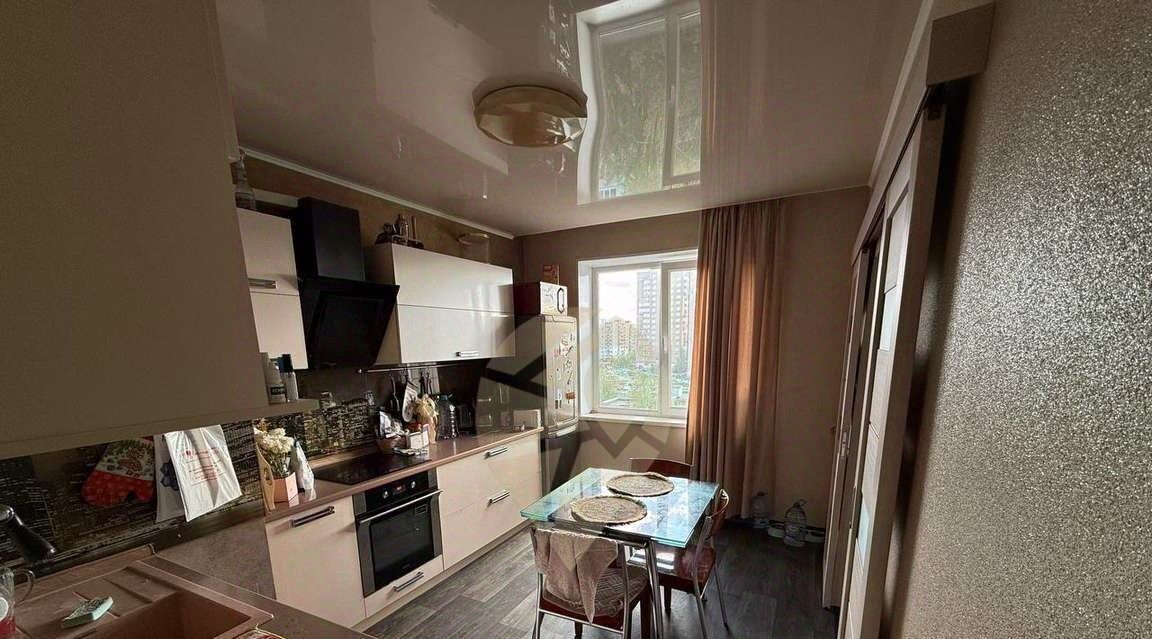 квартира г Старый Оскол мкр Королева 32б фото 3