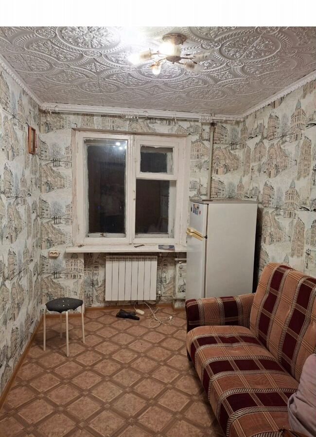 комната г Нижний Новгород р-н Ленинский Двигатель Революции ул Кутузова 9 фото 1