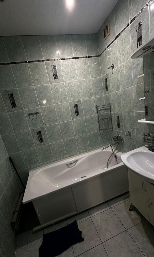 квартира г Черкесск ул Октябрьская 388 фото 9