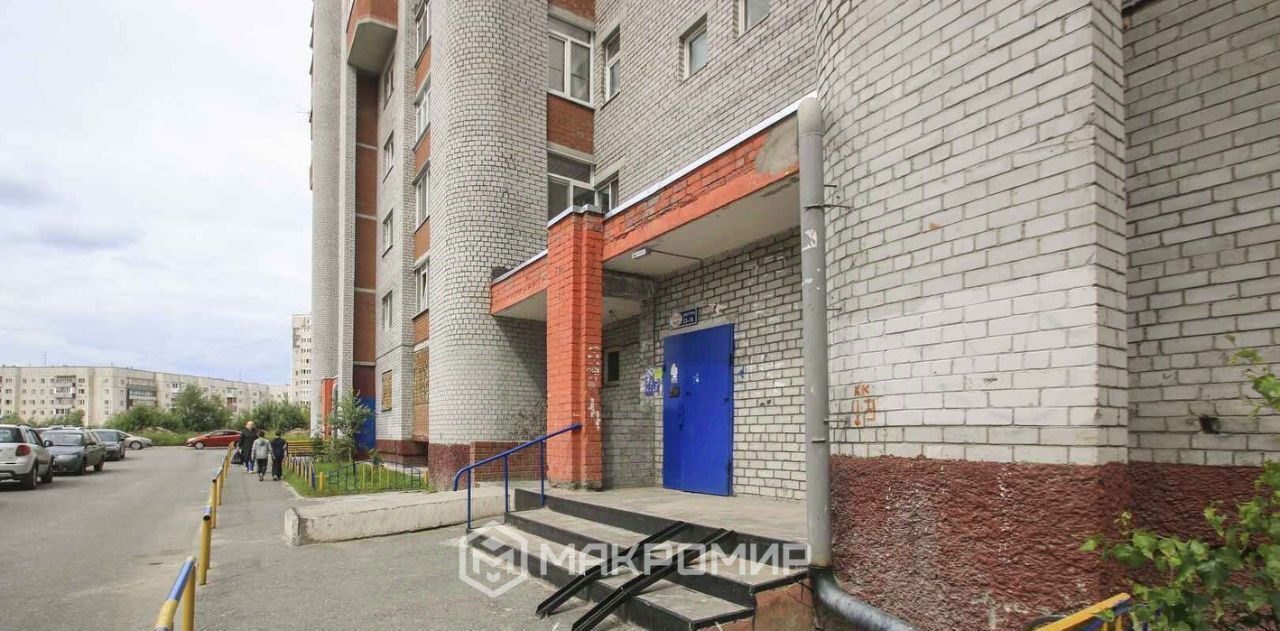 квартира г Сургут ул 30 лет Победы 39 33-й фото 19