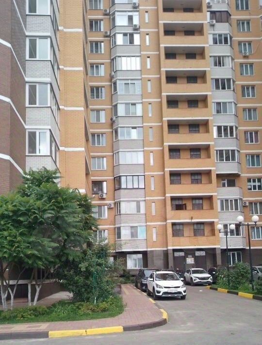 квартира г Брянск р-н Советский ул Фокина 95 фото 5