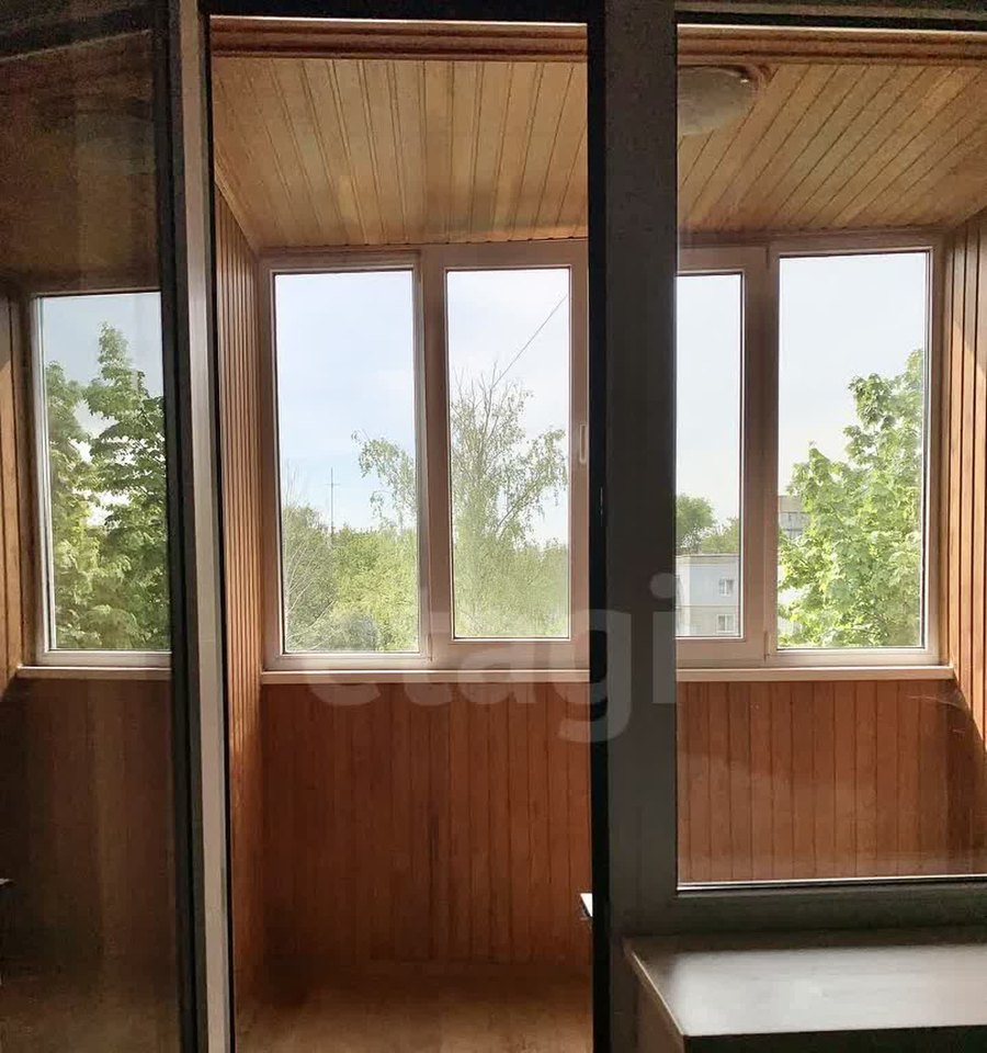 квартира г Брянск р-н Советский ул Крахмалева 13 фото 2