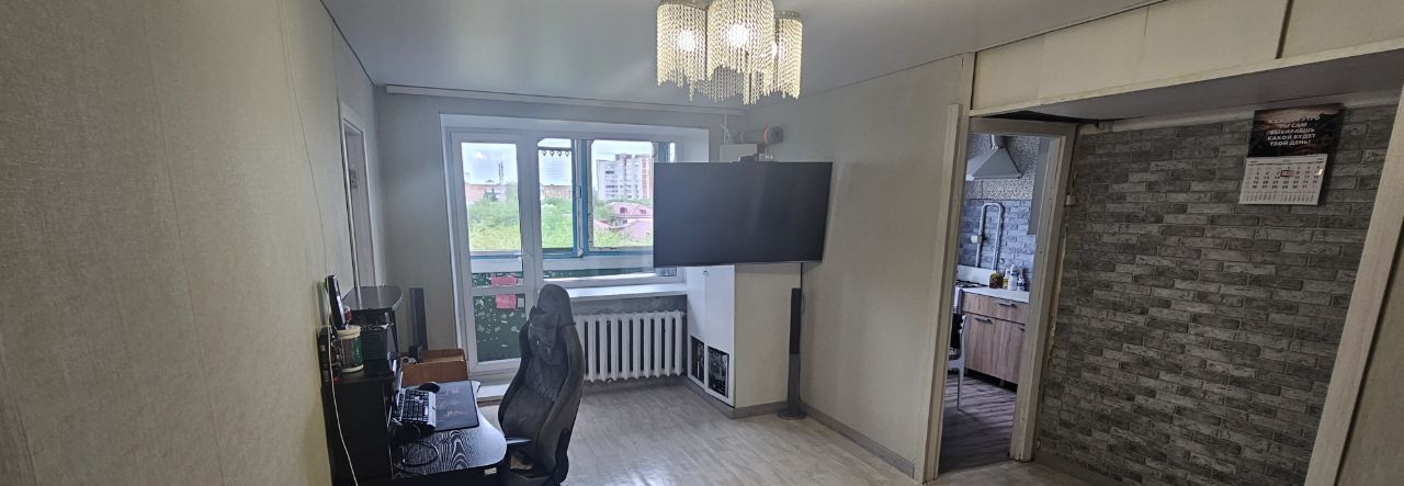 квартира г Омск р-н Кировский ул Менжинского 1в фото 1