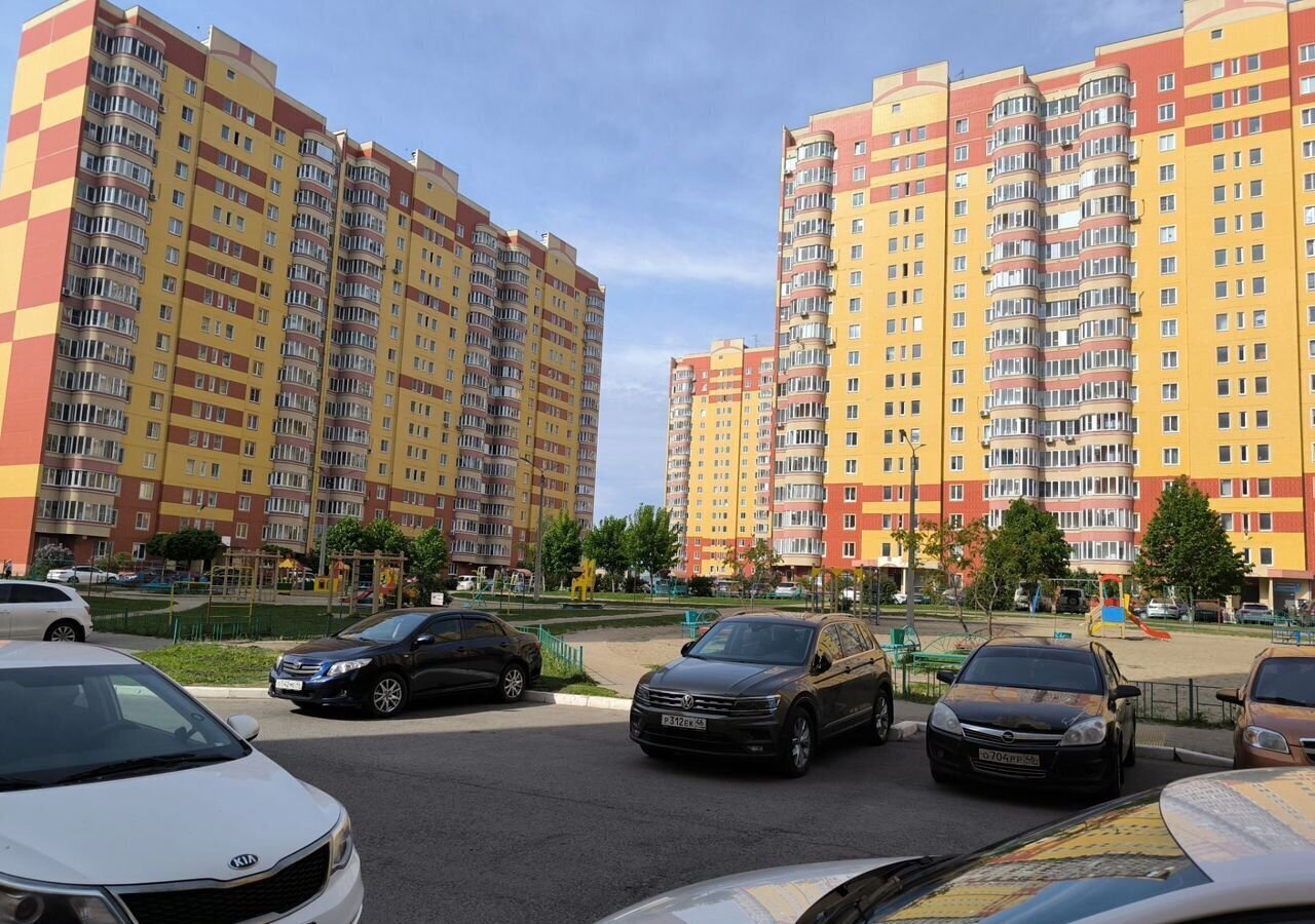 квартира г Курск р-н Центральный пр-кт Анатолия Дериглазова 81 микрорайон «Северный» фото 4