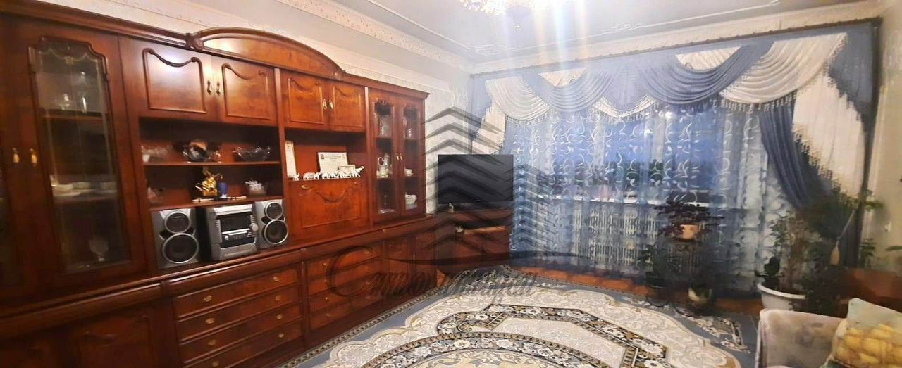 квартира г Старый Оскол мкр-н Королёва, 38 фото 2