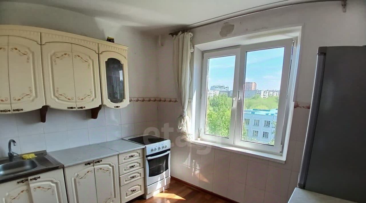 квартира г Челябинск р-н Калининский ул Братьев Кашириных 105а фото 3