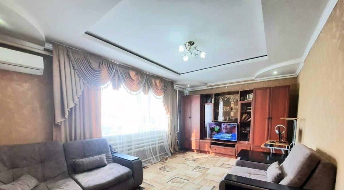 квартира г Каменск-Шахтинский ул Краснодонская 7 фото 1