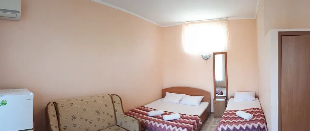 комната г Евпатория пгт Заозерное ул Молодежная 25а фото 1