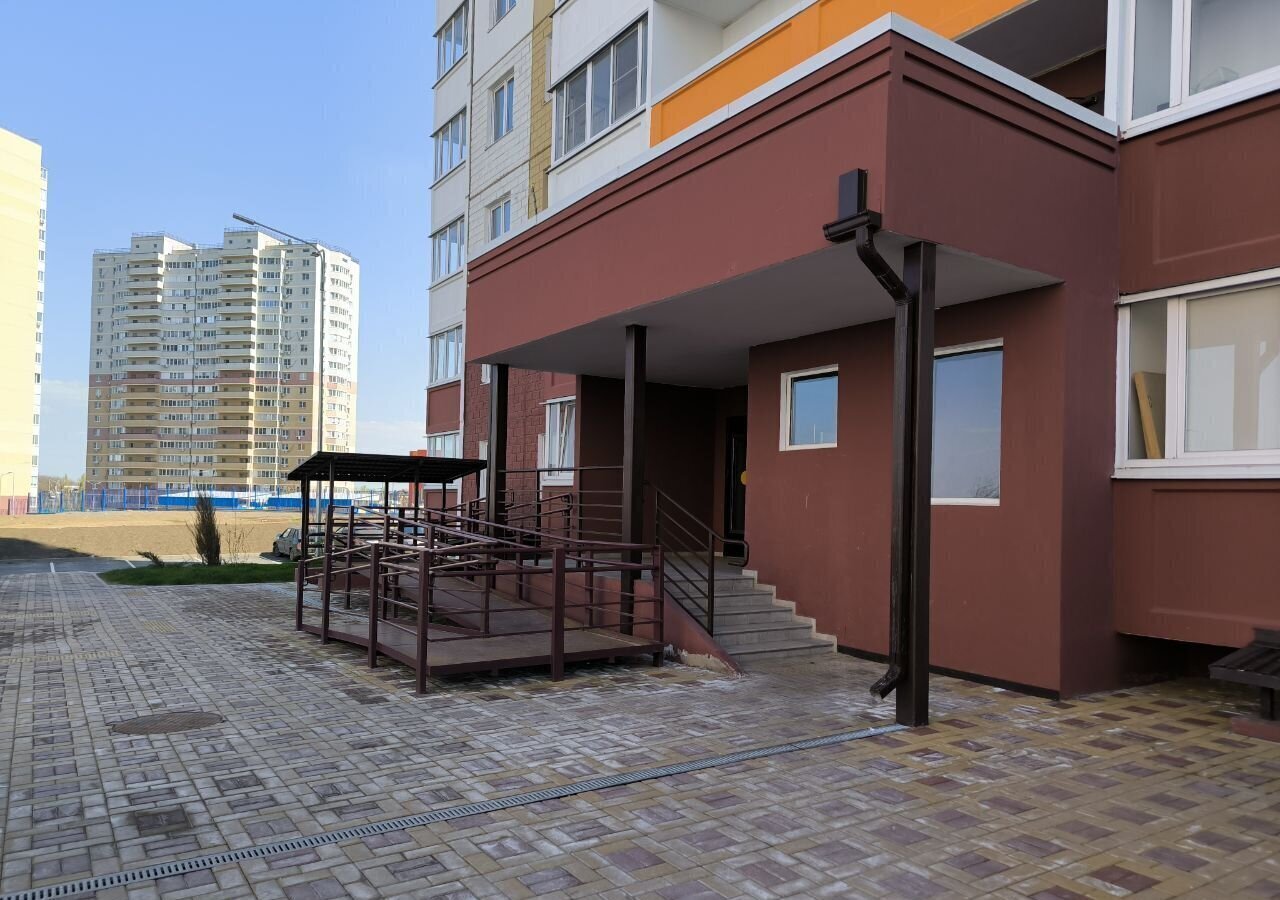 квартира г Ростов-на-Дону р-н Первомайский ул Теряева 8 фото 16