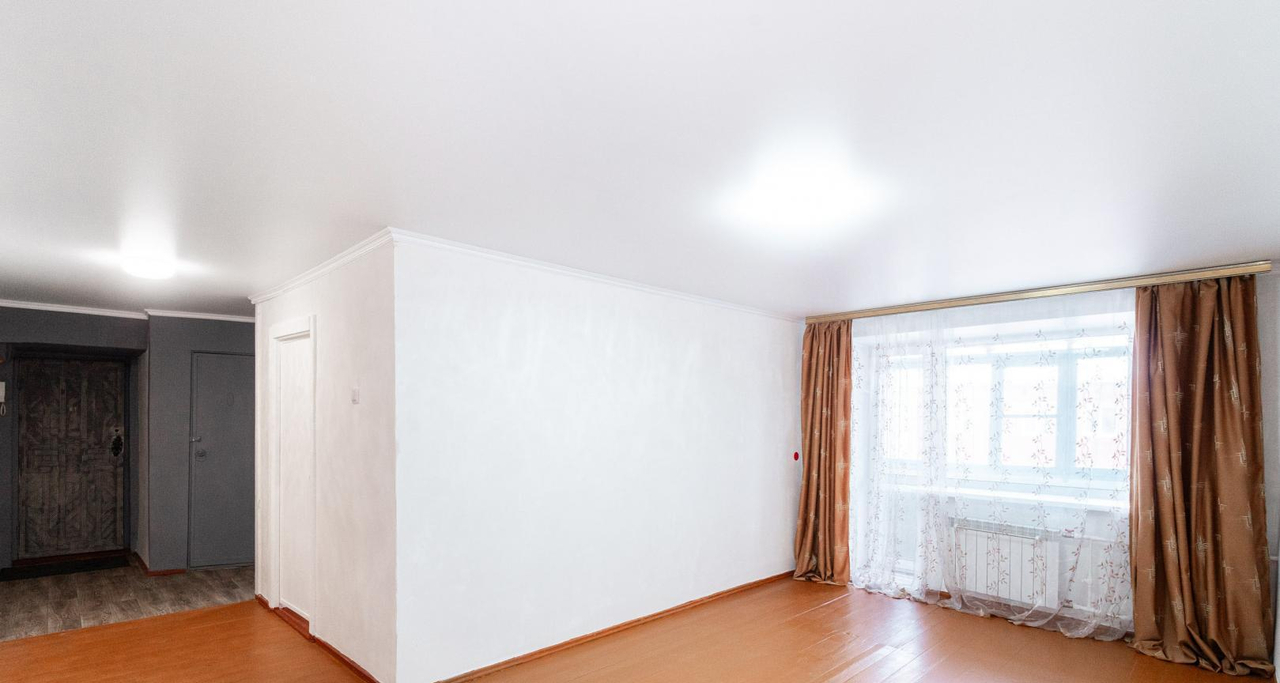 квартира г Омск Берко Цемента, 8 фото 3