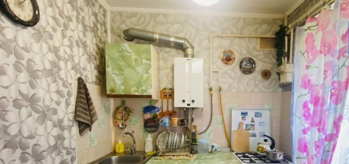 квартира г Евпатория пгт Мирный ул Сырникова 8 фото 5