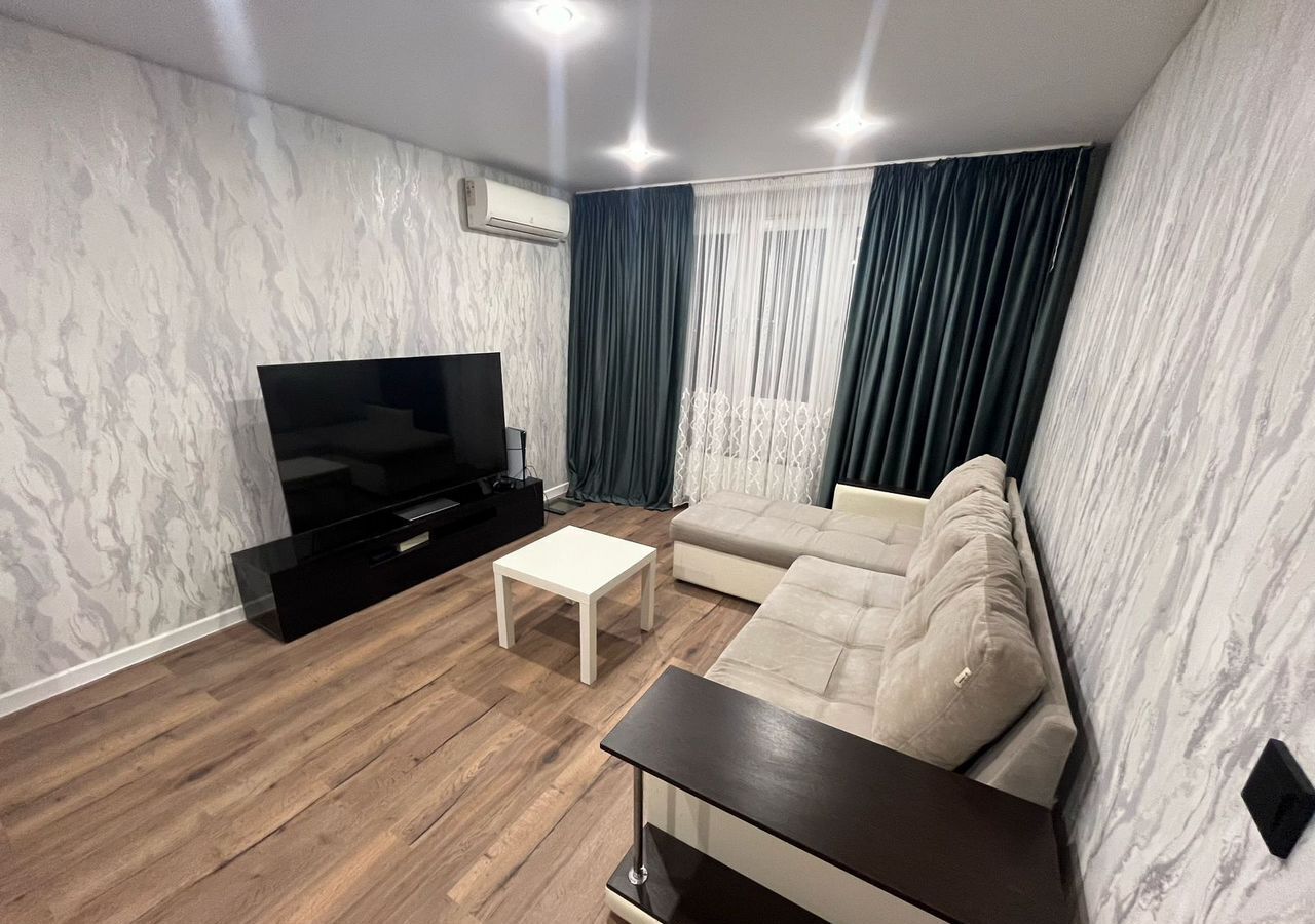 квартира г Краснодар р-н Прикубанский ул им. Генерала Трошева Г.Н. 33 фото 2