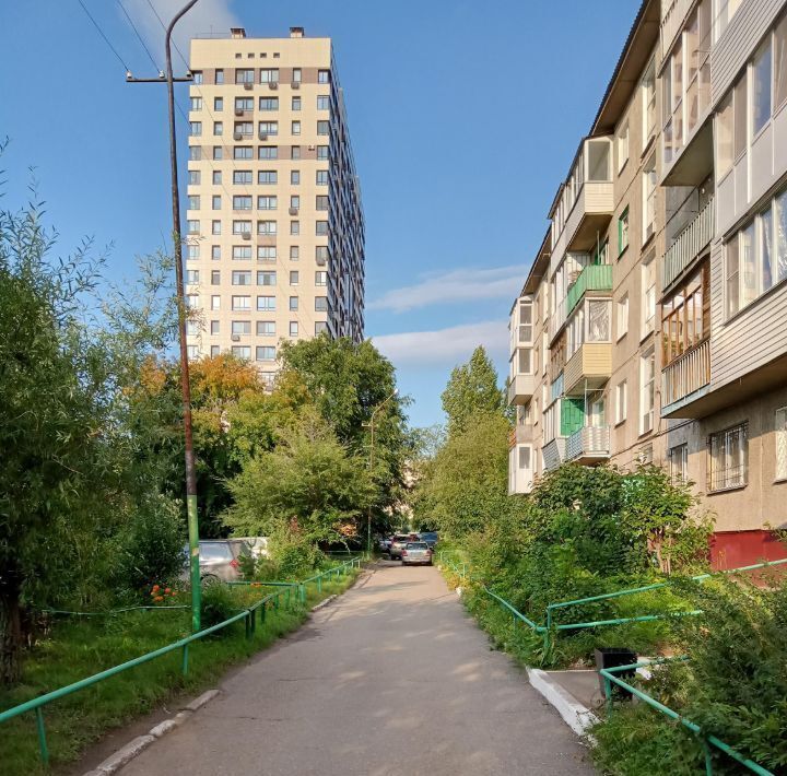 квартира г Омск р-н Центральный ул Кемеровская 6 фото 1