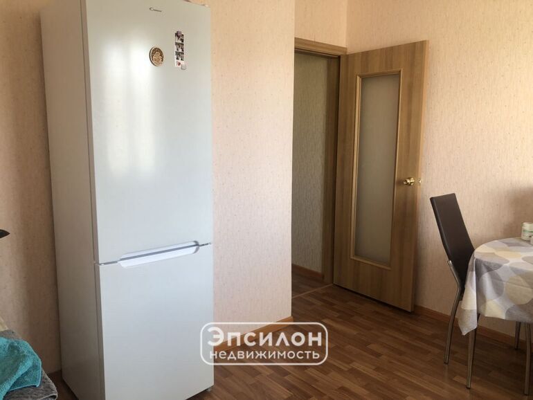 квартира г Курск р-н Центральный пр-кт Анатолия Дериглазова 37 фото 3