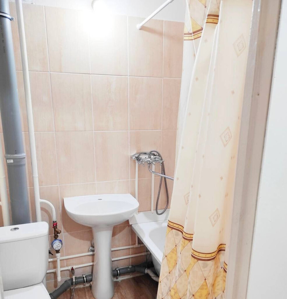 квартира г Волжский 28-й м-н, улица Карбышева, 110 фото 5