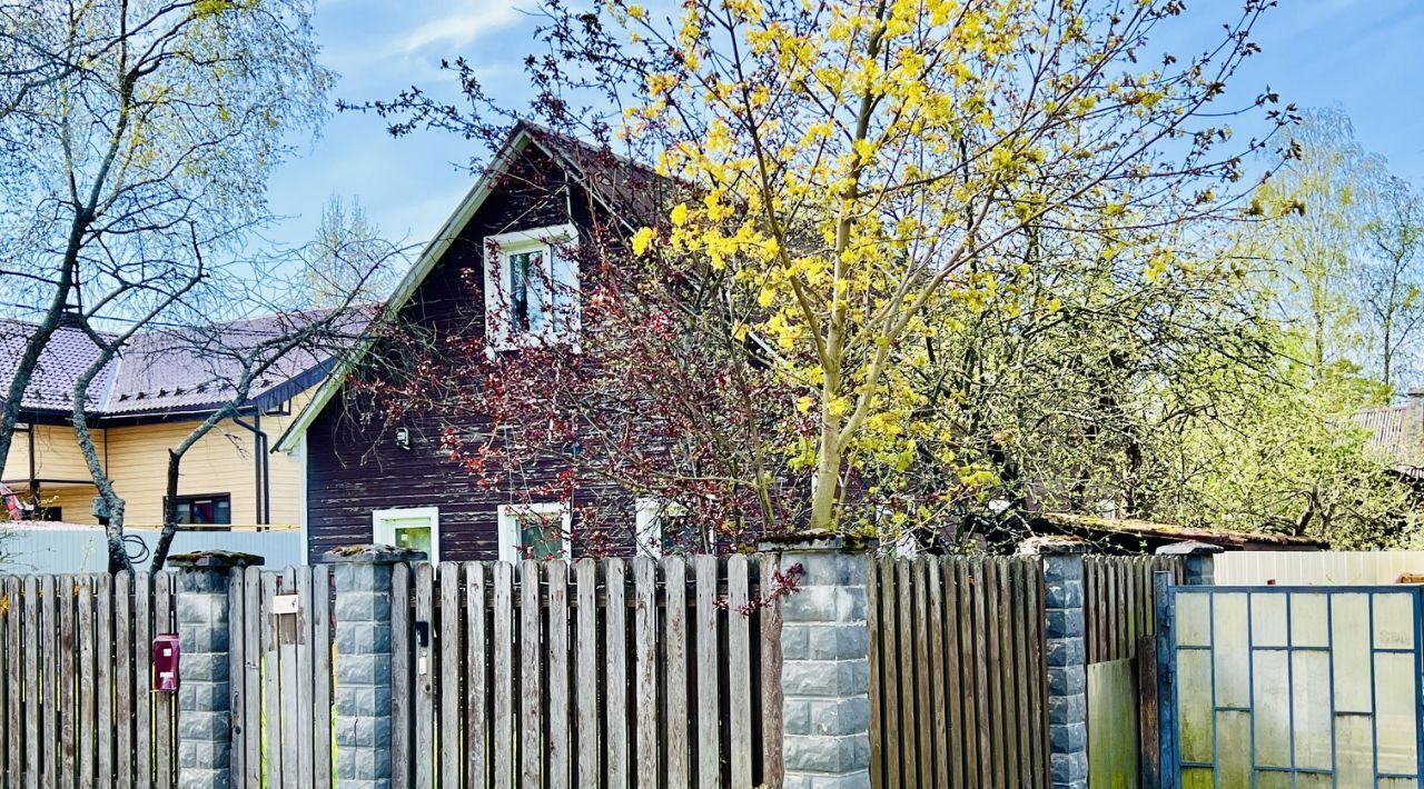 дом г Санкт-Петербург п Лисий Нос ул Авиационная 11 Беговая фото 1